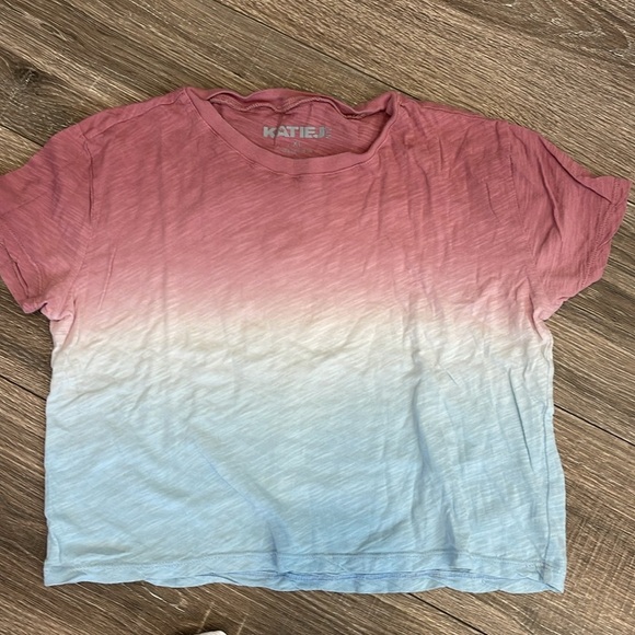 Katie J NYC BUNDLE tee and tank size XL - Picture 2 of 5